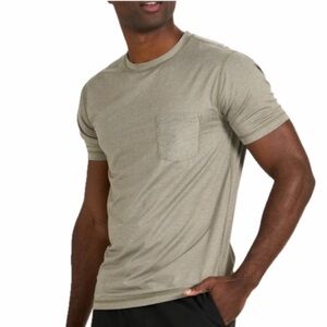 NWT Vuori “Tradewind Performance Tee”